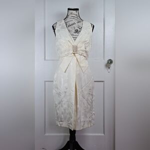 Jax Ivory Formal Sheath Dress Size 6